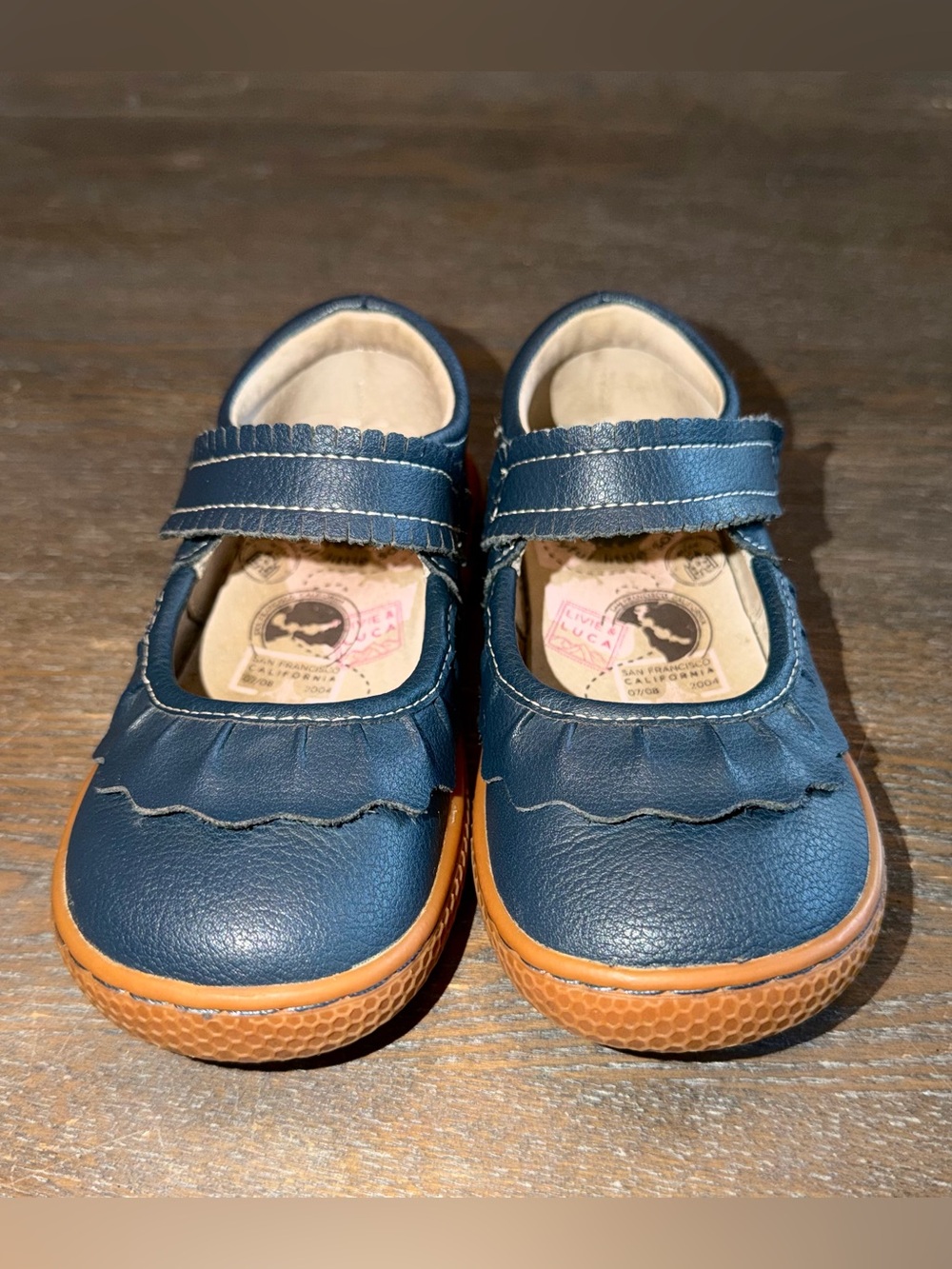 Livie and Luca Navy Ruche Classic Mary Janes size 9